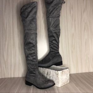 BESTON Suede Soft Gray Over the knee Boots size 6